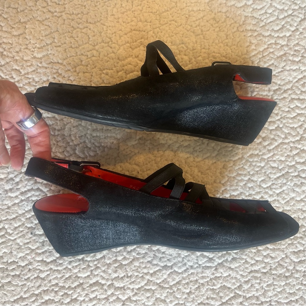 🖤 Italian Pas de Rouge Black Sparkle Wedge Sandals‎ – Size 41 (US 9.5–10) - Picture 5 of 12